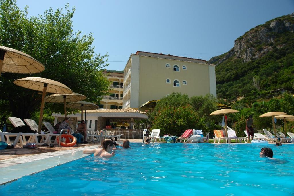 Corfu Senses 3* Agios Ioannis Peristerion